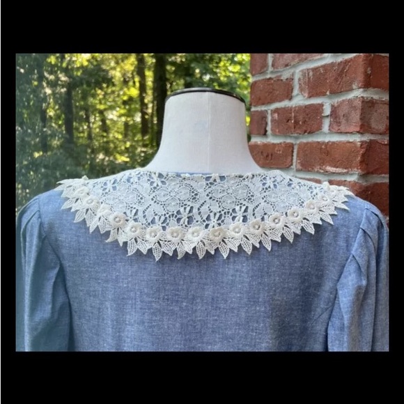 ✨GUNNE SAX Vtg 80’s Chambray Blue White Lace Bib Trim Puff Sleeve Prairie Dress - Picture 4 of 15